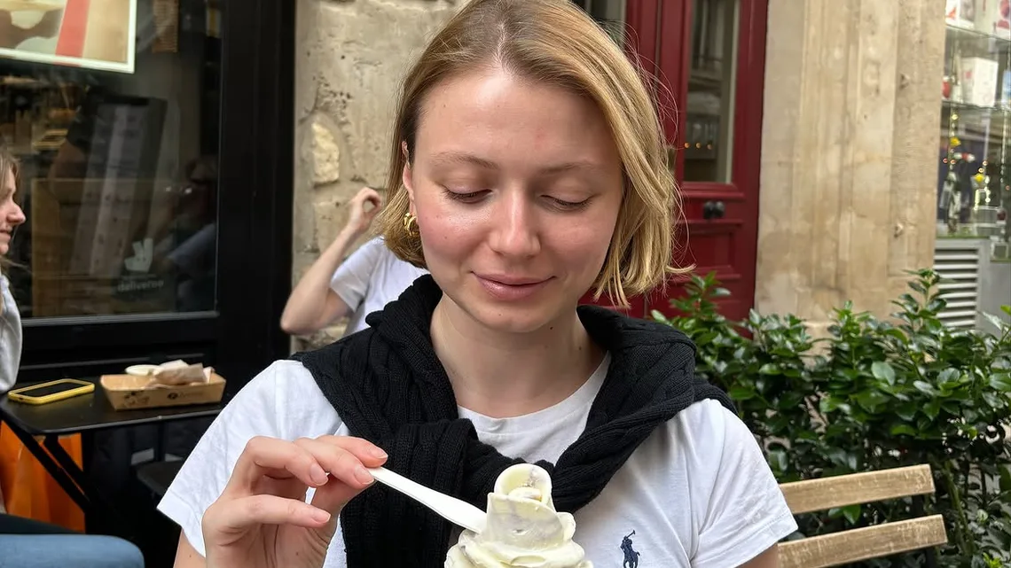 Yasemin Szawlowski Biography: Age, Boyfriend, Parents, Brother, Height, Net Worth, Movies, TV Shows, Nationality