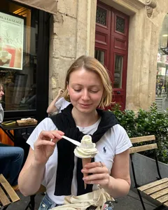 Yasemin Szawlowski