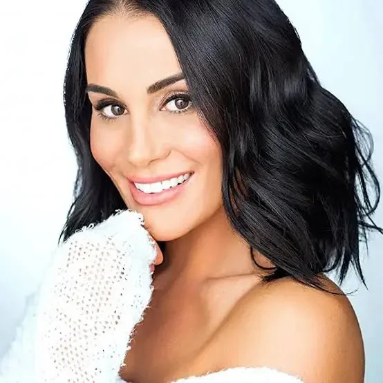 Christina Cindrich Biography: Net Worth, Height, Age, Awards, Parents, Husband, Ethnicity, Movies