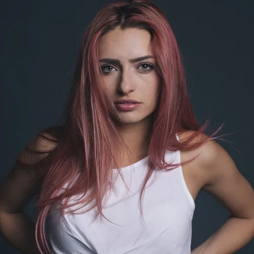 Kirsten Collins Biography: Age, Songs, Parents, Siblings, Boyfriend, Height, Net Worth, Husband