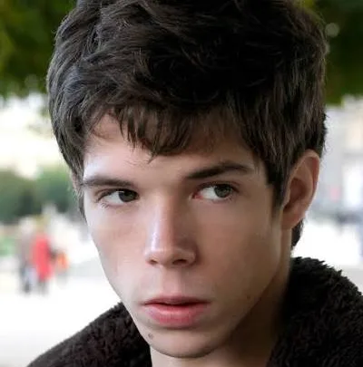 Phénix Brossard Biography: Net Worth, Age, Height, Girlfriend, Parents, Movies & TV Shows, Music, Concerts