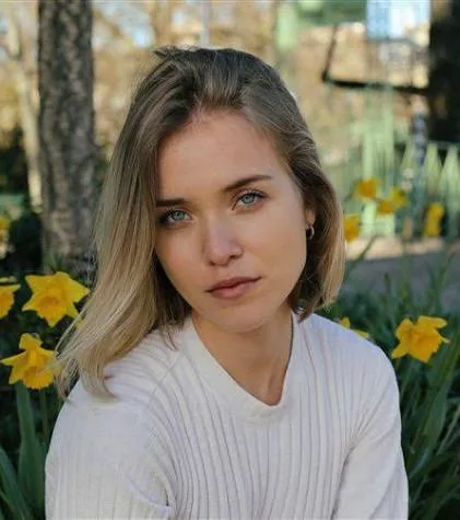 Manon Chevallier - Biography