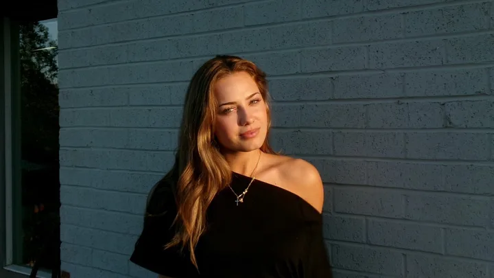 Isabella Canepa Biography: Boyfriend, Height, Modelling, Parents, Siblings, Net Worth, Instagram, Age, Personal Life