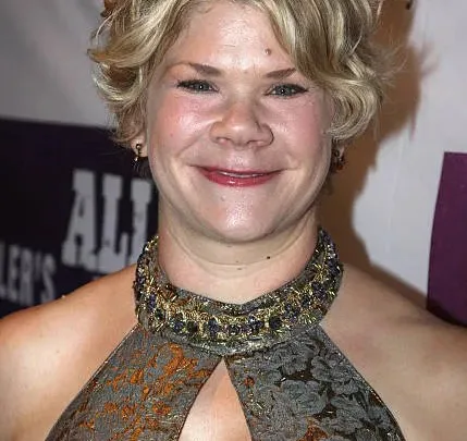 Danielle Ferland Biography: Sons, Height, Husband, Age, Net Worth, Parents, Movie, Instagram