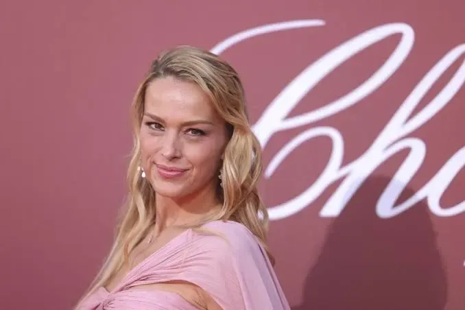 Petra Nemcova Biography: Sister, Height, Net Worth, Son, Parents, Husband, Age, Instagram