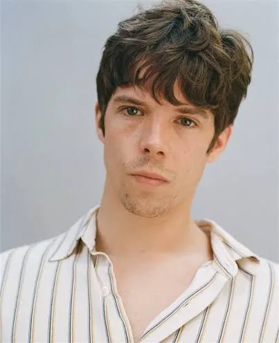 Phénix Brossard - Biography
