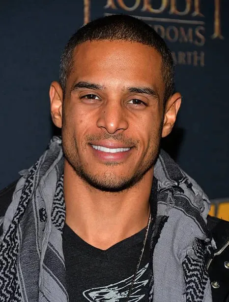Travis Winfrey - Biography
