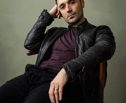 Frankie J. Alvarez Biography: Age, Wife, Kids, Height, Net Worth, Parents, Looking, Movies & TV Shows