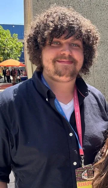 ClownPierce Biography: Age, Height, Net Worth, Girlfriend, YouTube, Lifesteal SMP, Minecraft, Nationality