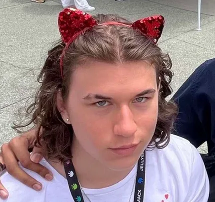 Mapicc Biography: Age, Net Worth, Subscribers, Lifesteal SMP, Jepexx, Girlfriend, Parents, Minecraft