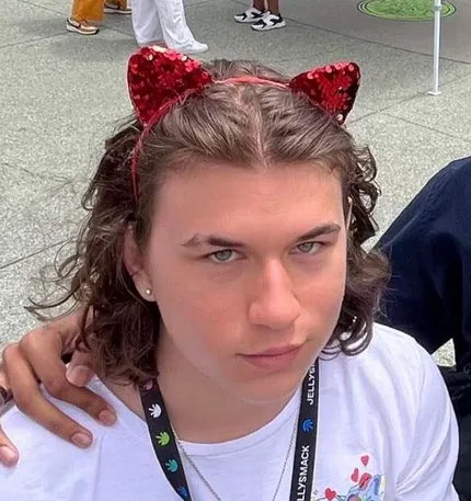 Mapicc Biography: Age, Net Worth, Subscribers, Lifesteal SMP, Jepexx, Girlfriend, Parents, Minecraft