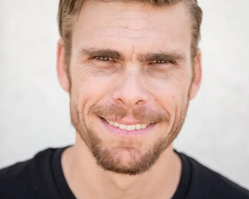 Darrell Thomas Utley Biography: Age, Wife, Height, Net Worth, Parents, Movies & TV Shows