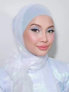Fyrose Zainuddin - Biography