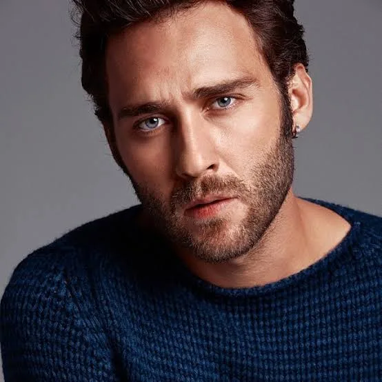 Seçkin Özdemir Biography: Net Worth, Height, Ethnicity, Girlfriend, Age, Parents, Movies