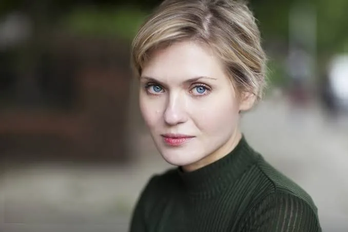 Carolin Stoltz Biography: Spouse, Age, Height, Net Worth, Siblings, Family, Instagram, Films