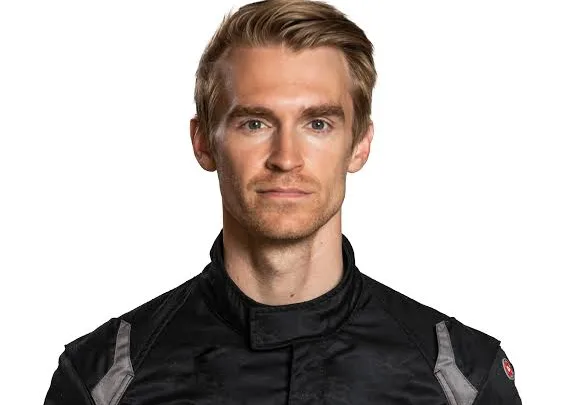 Oliver Webb Biography: Age, Wife, Child, Height, Net Worth, Parents, Career, Le Mans