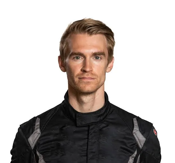 Oliver Webb Biography: Age, Wife, Child, Height, Net Worth, Parents, Career, Le Mans