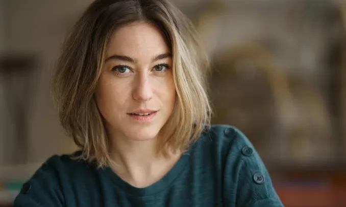 Joséphine Berry Biography: Age, Parents, Siblings, Height, Net Worth, Boyfriend, Movies & TV Shows, Stunts