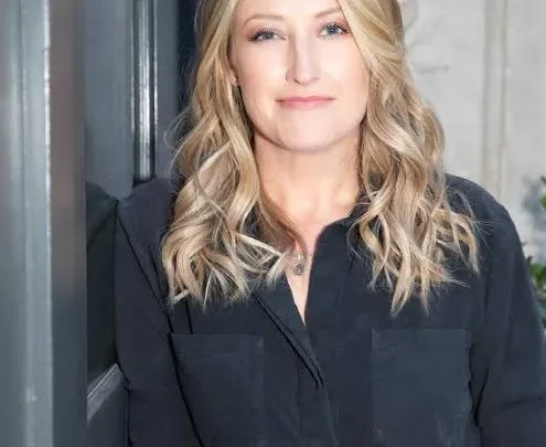 Lila McCann Biography: Wife, Age, Net Worth, Height, Songs, Parents, Ethnicity, Children