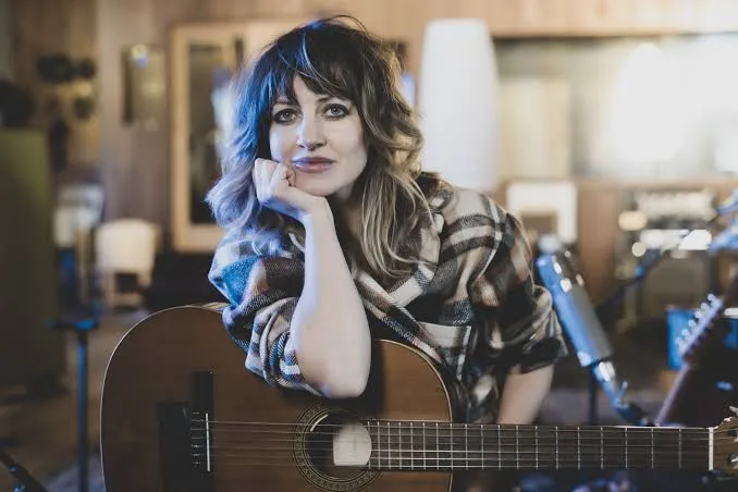 Anaïs Mitchell Biography: Height, Parents, Songs, Net Worth, Age, Wikipedia, Awards, Spouse