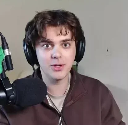 Saparata Biography: Age, Girlfriend, Parents, Height, Net Worth, Minecraft Videos, Real Name