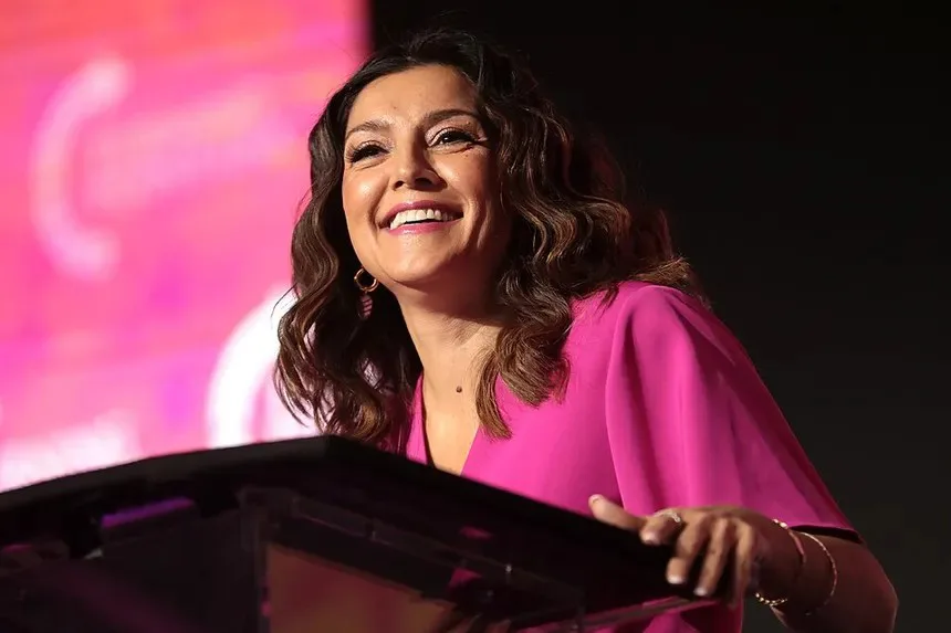 Rachel Campos-Duffy Biography: Husband, Height, Net Worth, Parents, Siblings, TV Shows, Books, Age, Kids, Instagram