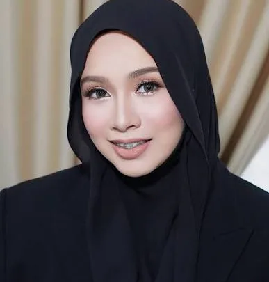 Nana Chahh Biography: Age, Height, Net Worth, Parents, Fashion Stylist, Instagram, Boyfriend
