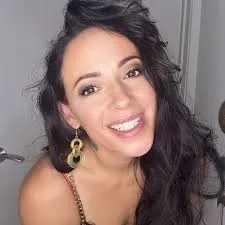 Nyssa Bovenkamp - Biography