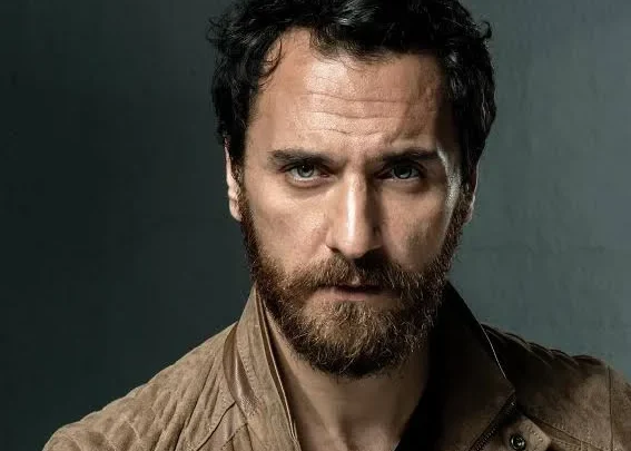 Fırat Çelik Biography: Net Worth, Height, Parents, Religion, Awards, Wife, Ethnicity, Age, Movies
