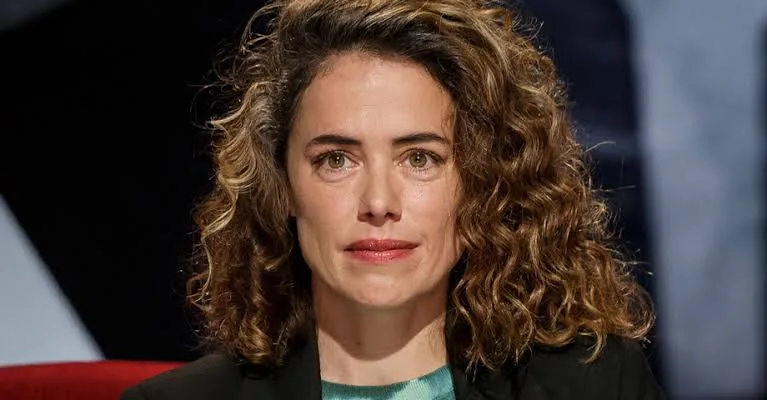 Patricia López Arnaiz - Biography