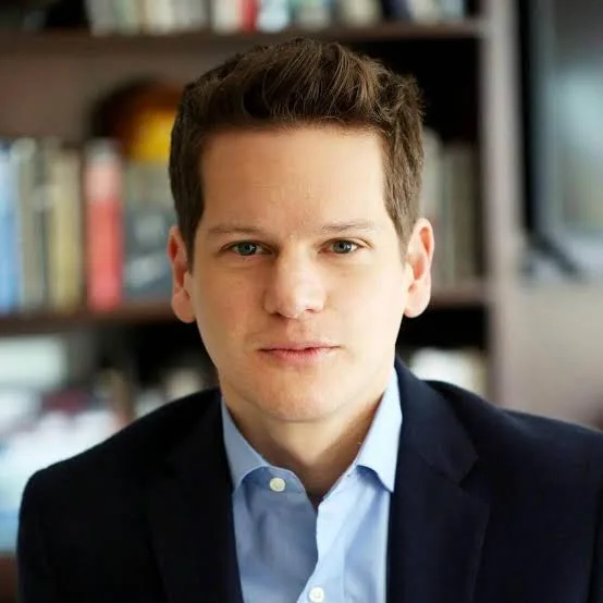 Graham Moore Biography: Wife, Net Worth, Parents, Religion, Awards, Books, Age, Height