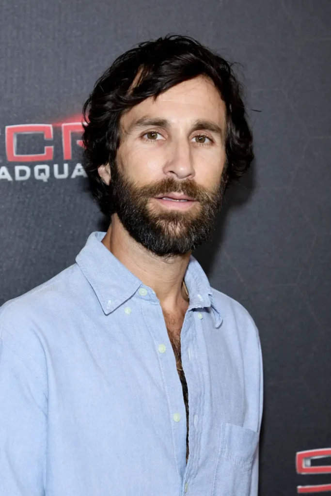 Ariel Schulman - Biography