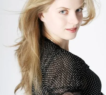 Elena Dreyden Biography: Net Worth, Height, Ex-Husband, Parents, Religion, Age, Ethnicity, Movies