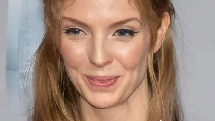 Pheline Roggan Biography: Net Worth, Height, Boyfriend, Ethnicity, Parents, Age, Religion, Movies