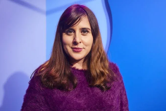 Maryam Keshavarz - Biography