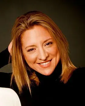 Traci Godfrey Biography: Net Worth, TV Shows, Age, Husband, Son, Height, Parents, Movies, Twitter, GTA