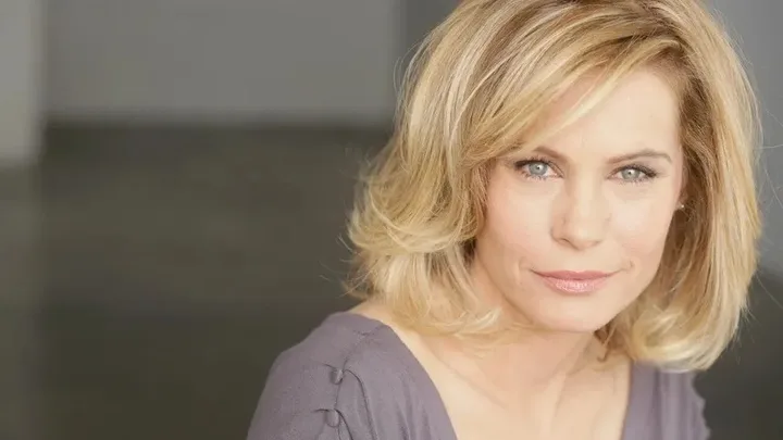 Shannon Sturges Biography: Ethnicity, TV Shows, Age, Husband, Kids, Net Worth, Parents, Movies, Twitter