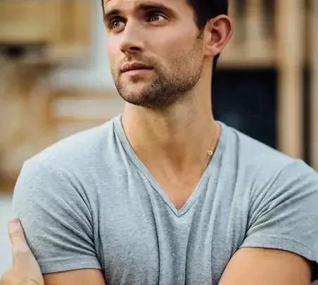 Kyle Dean Massey Biography: Net Worth, Height, Husband, Parents, Age, Ethnicity, Sister
