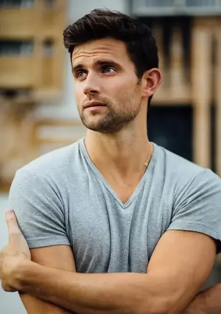 Kyle Dean Massey Biography: Net Worth, Height, Husband, Parents, Age, Ethnicity, Sister