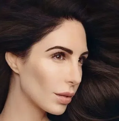 Ekin Ozlen Biography: Height, Net Worth, Parents, Songs, Age, Kids, Modelling, Instagram