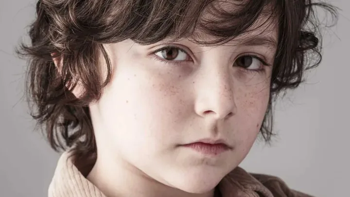 Connor Esterson Biography: Instagram, Height, Brother, Net Worth, Movies, Age, Parents, TV Shows, Girlfriend