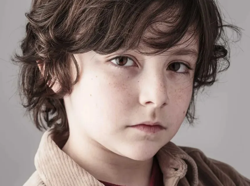 Connor Esterson Biography: Instagram, Height, Brother, Net Worth, Movies, Age, Parents, TV Shows, Girlfriend