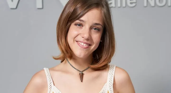 Veki Velilla Biography:  Movies & TV Shows, Boyfriend, Age, Parents, Height, Net Worth, Nationality