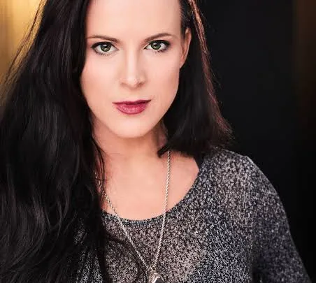 Alice Cooper’s daughter, Calico Cooper Bio: Net Worth, Siblings, Height, Films, Age, Spouse, Instagram
