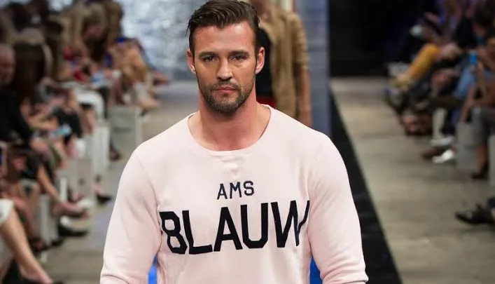 Kris Smith Biography: Net Worth, Parents, Rugby League, Wife, Age, Kids, Height, Modelling, Nationality
