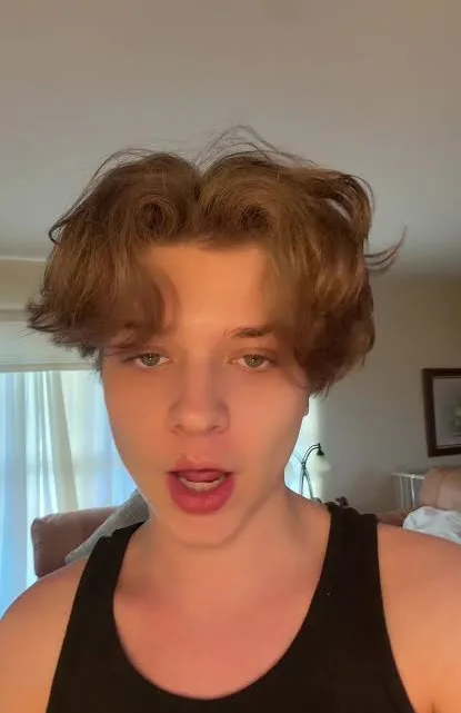 MangoPull Biography: Age, Real Name, Height, Parents, Siblings, Net Worth, Girlfriend, Roblox, The Goobers, Religion