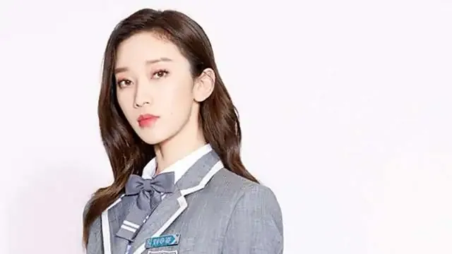 Lingzi Liu Biography: Boyfriend, Parents, Age, Net Worth, Films, Songs, Wikipedia