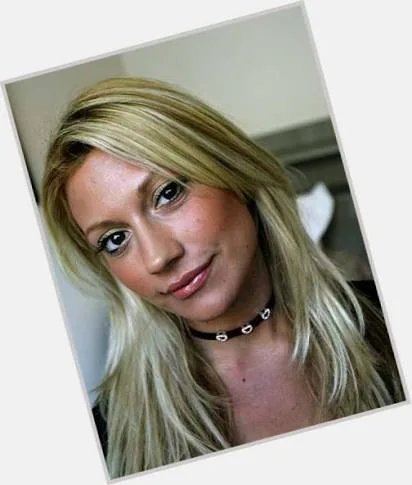 Elita Löfblad Biography: Instagram, Net Worth, Parents, Real Name, Big Brother, Age, Height, Modelling