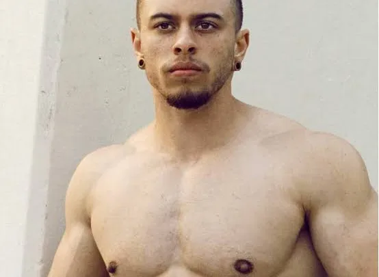 Ajay Holbrook Biography: Age, Girlfriend, Instagram, Fitness, Net Worth, Bodybuilder, Career