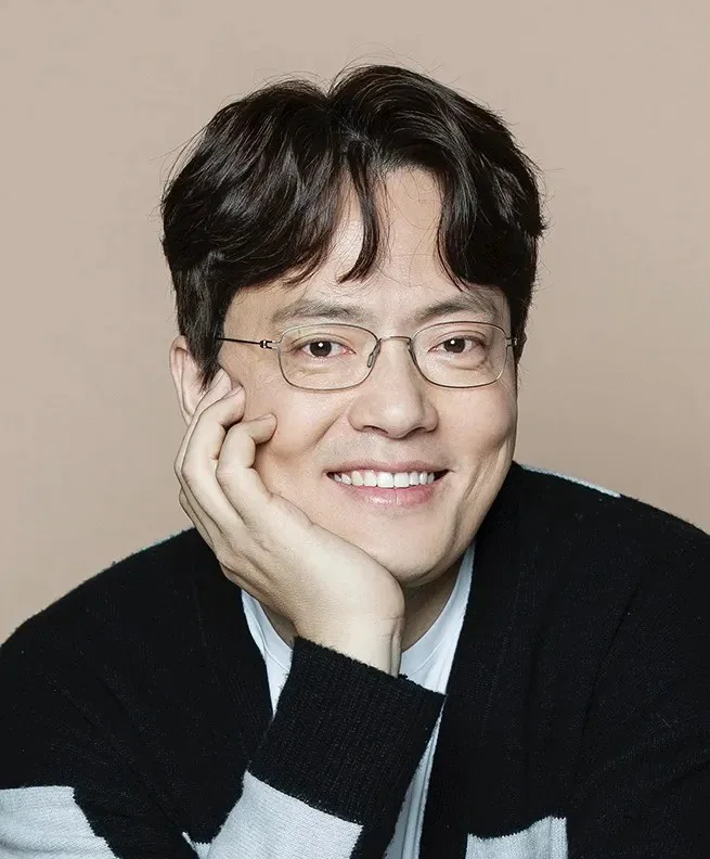 Kim Hyeong-mook - Biography
